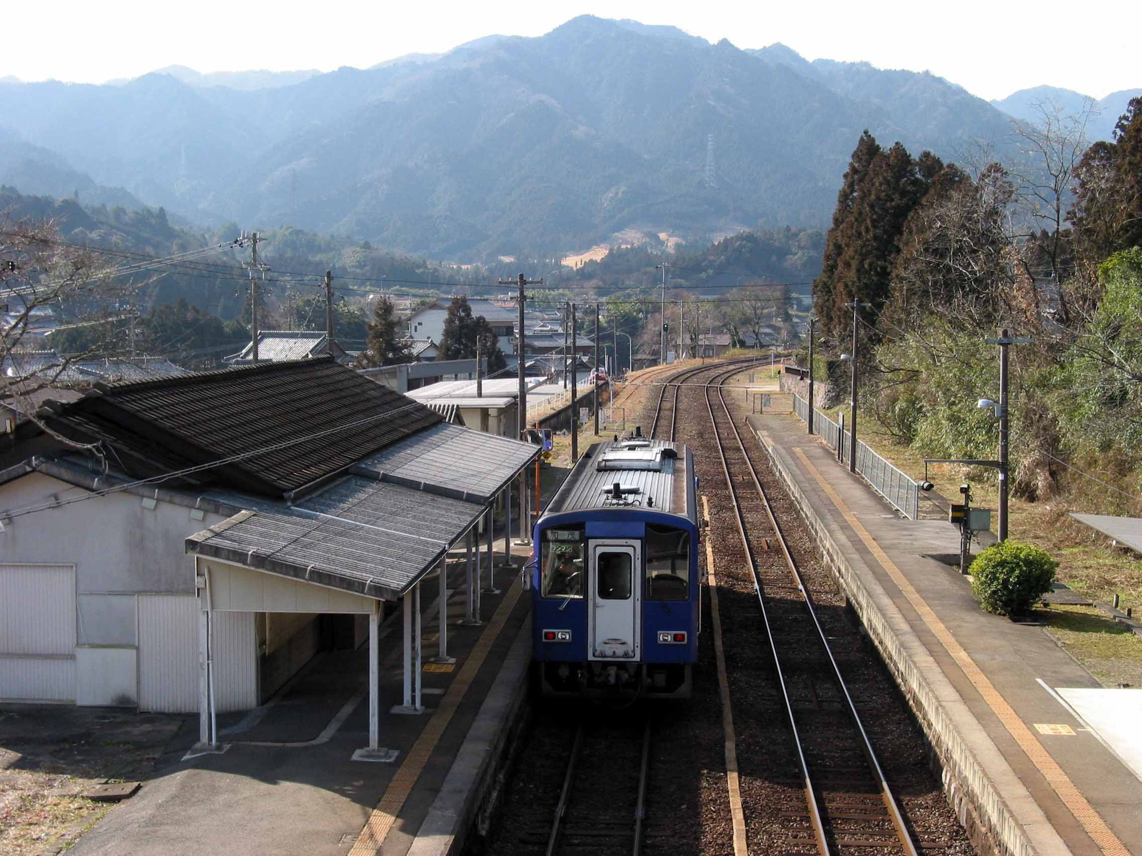 JR化後の関西本線加太駅（撮影：南正時）