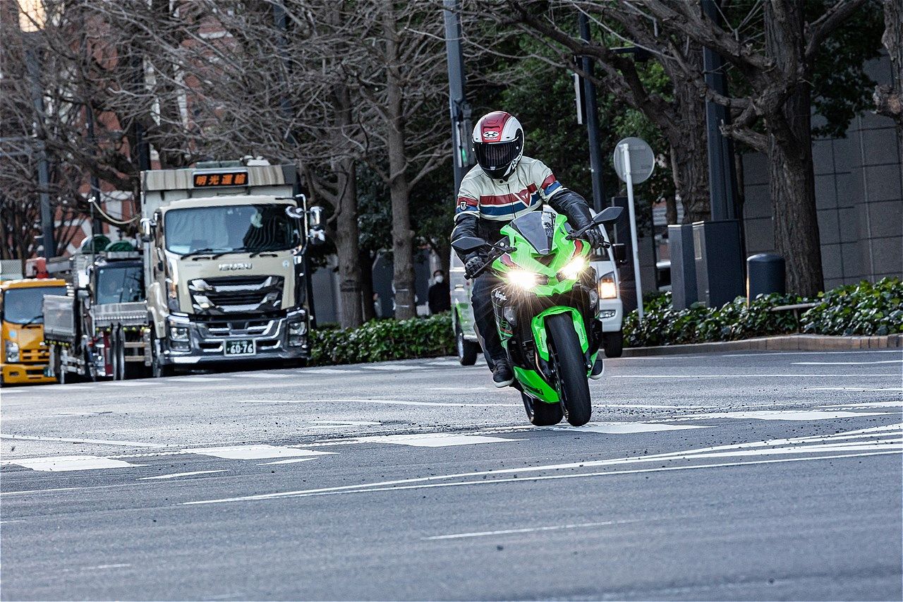 カワサキモータースジャパンのスーパースポーツモデル「Ninja ZX-4RR KRT EDTION」（写真：三木宏章）