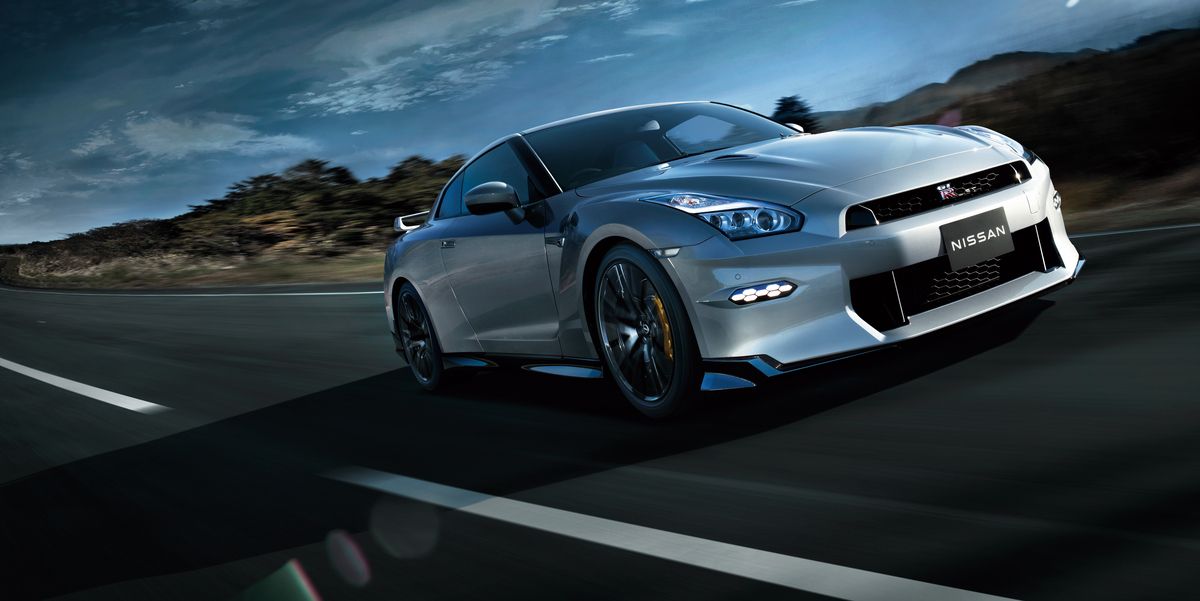 2025年モデルのニッサンGT-R（写真：日産自動車）