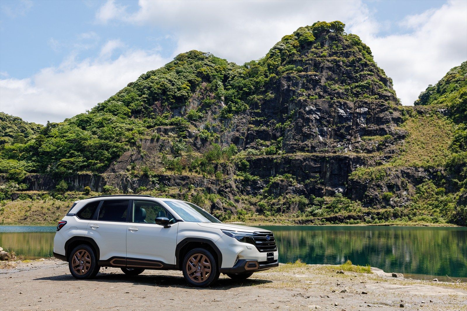 「SPORT EX」はシリーズ中もっともスポーティな雰囲気(写真:SUBARU)