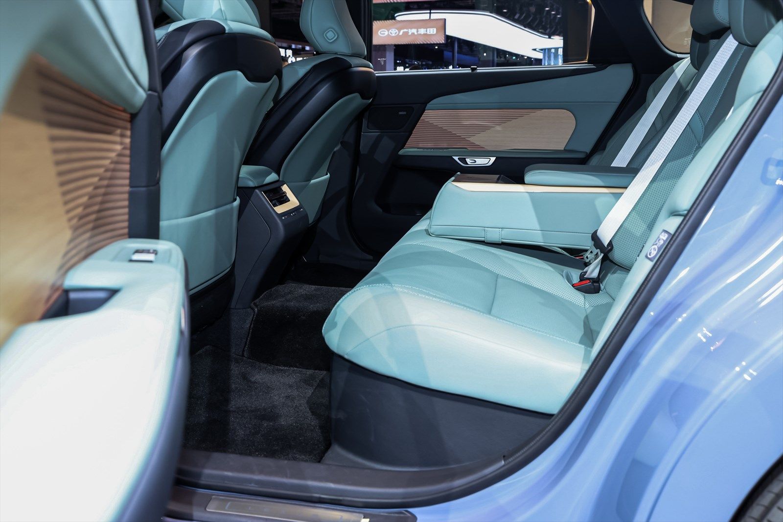 写真：Lexus International