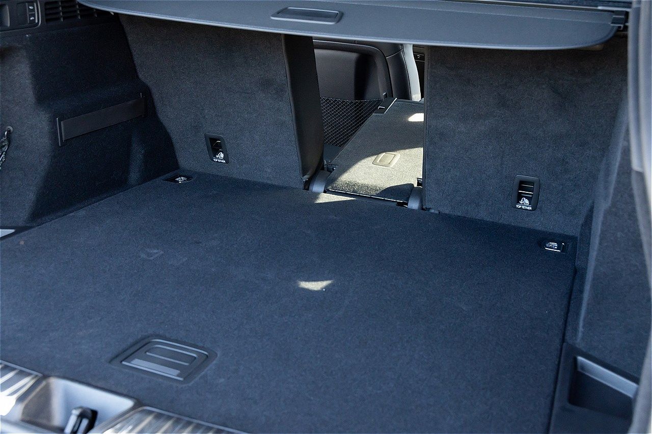 アウディの新型「SQ5スポーツバック」（写真：三木 宏章）