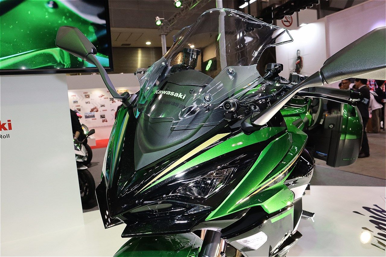 カワサキ「ニンジャ1100SX SE」（筆者撮影）