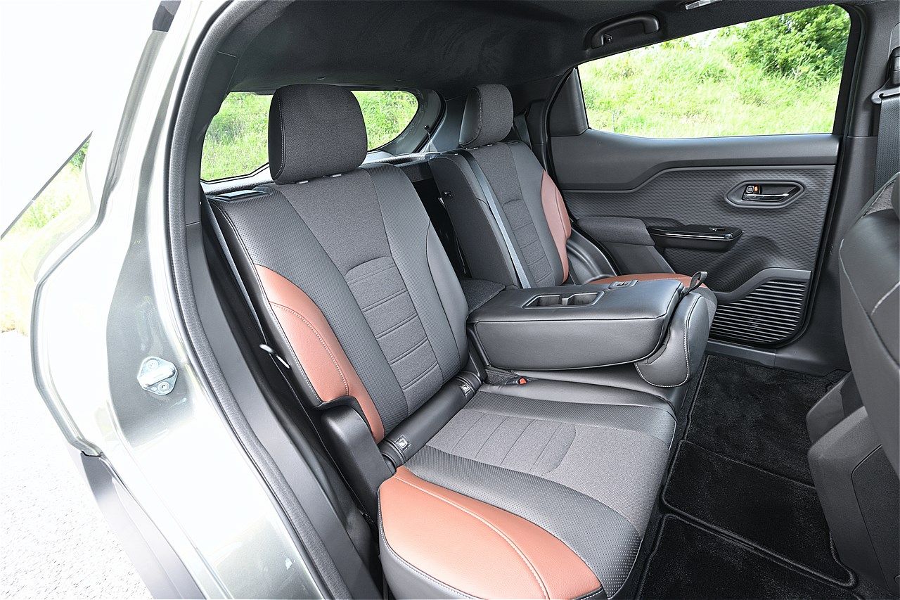 スズキの新型「eビターラ プロトタイプ」（写真：スズキ）