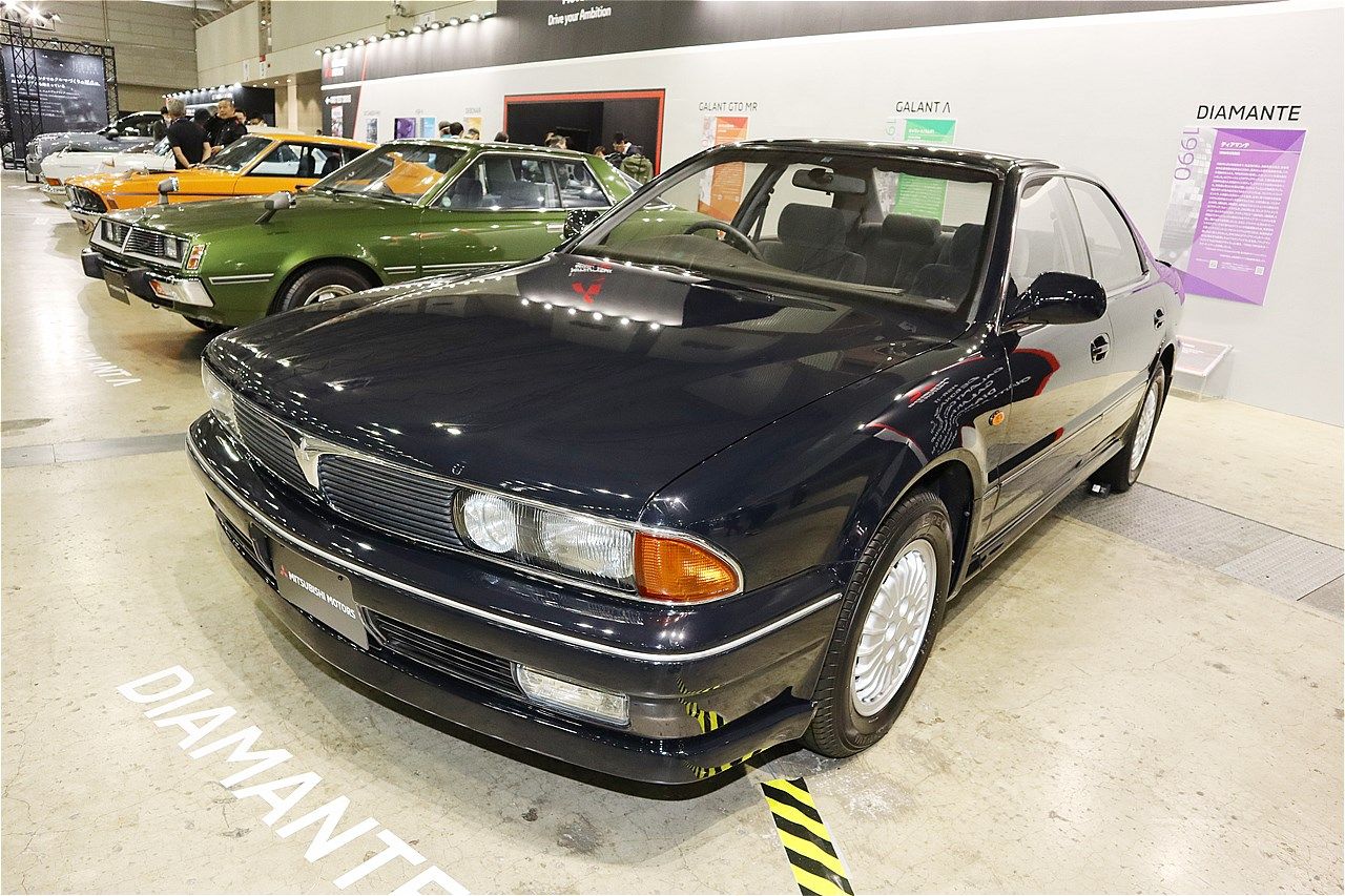 1990年発売の三菱「ディアマンテ」（筆者撮影）