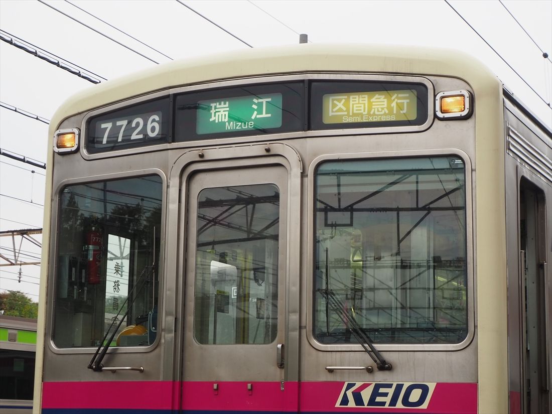 都営地下鉄新宿線の「瑞江行き」表示。7000系は新宿線には乗り入れないが、こんな表示も入っている（記者撮影）