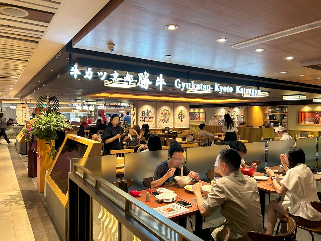 シンガポール中心地の商業施設「Raffles City」に2024年8月にオープンしたシンガポール店（写真提供：ゴリップ）