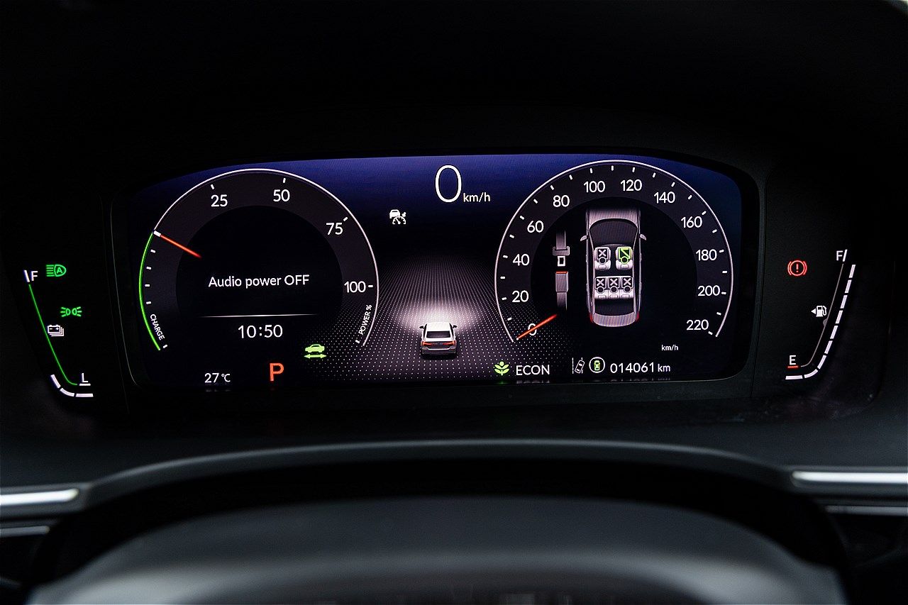 タイで試乗したホンダ「シビック e:HEV RS」（写真：筆者撮影）