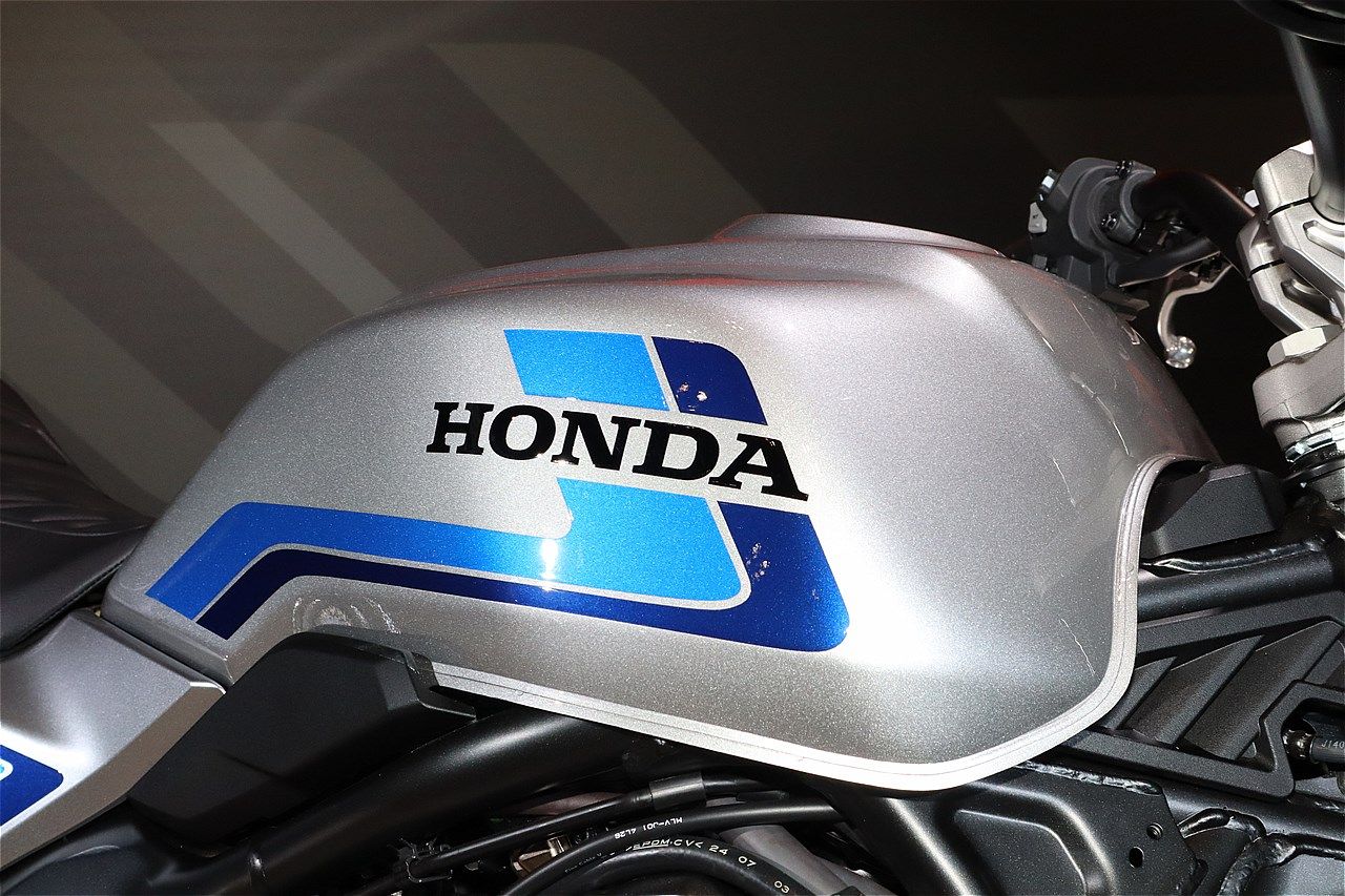 第52回 東京モーターサイクルショーに展示されたホンダ「CB1000Fコンセプト」(筆者撮影）