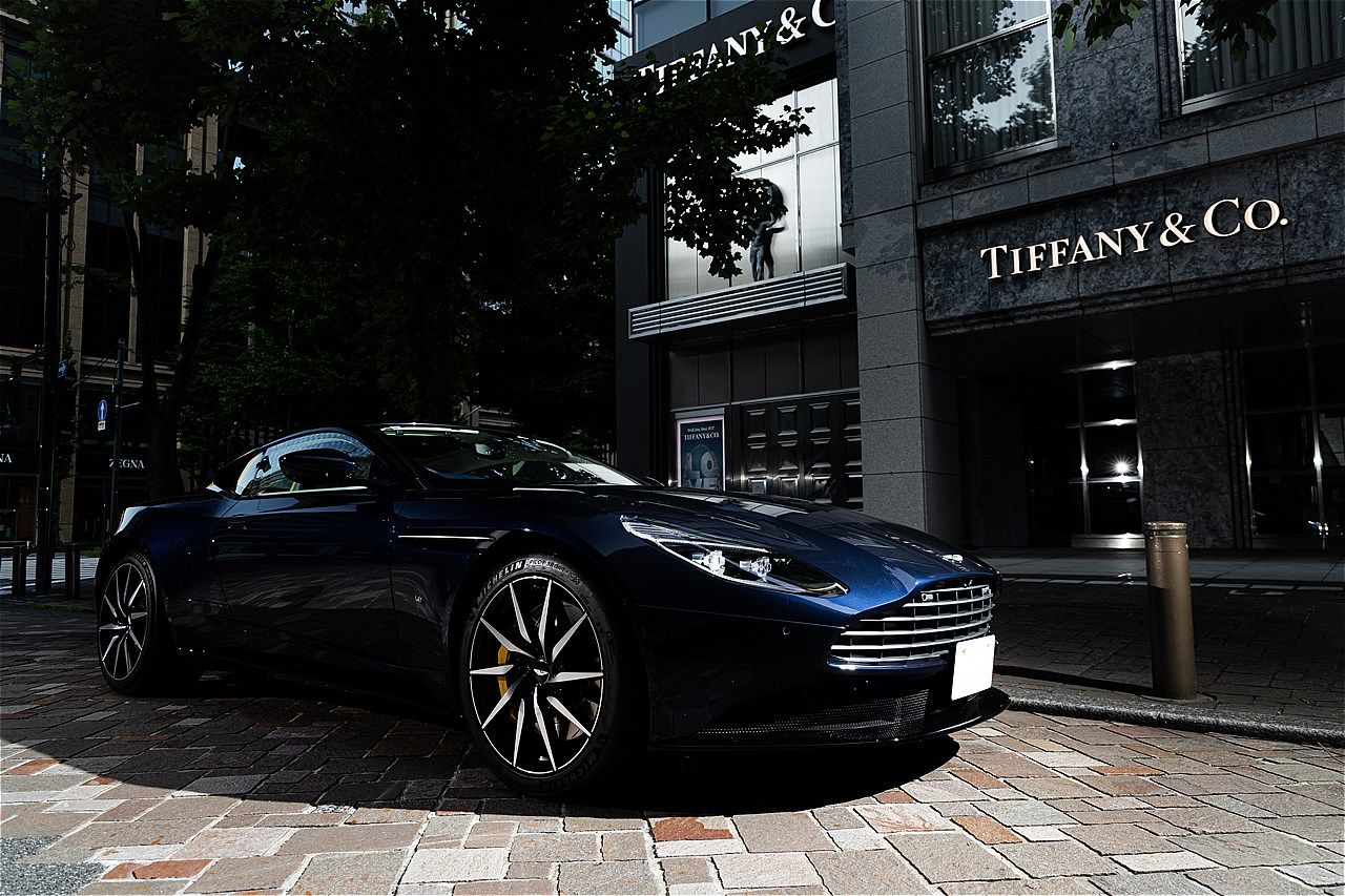 アストンマーティン「DB11」（写真：三木 宏章）