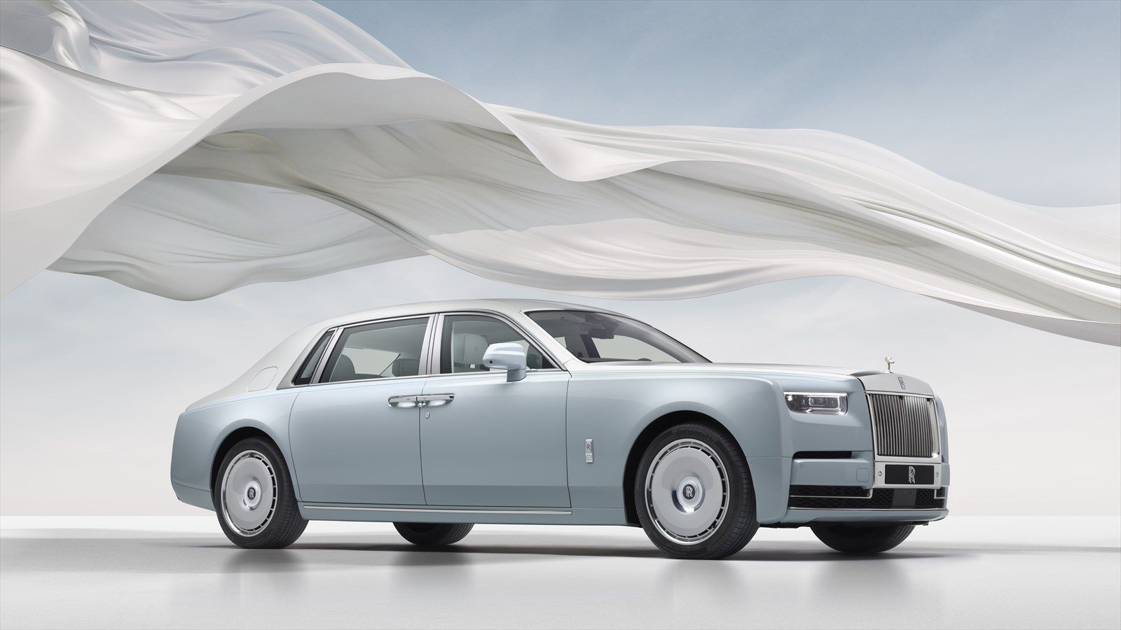  PHANTOM SCINTILLA PRIVATE COLLECTION（写真：courtesy of Rolls-Royce Motor Cars）