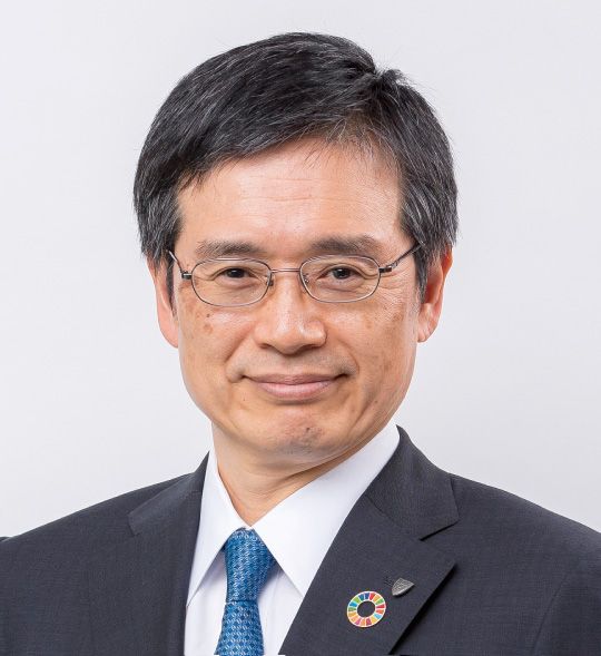 代表取締役社長 稲垣精二