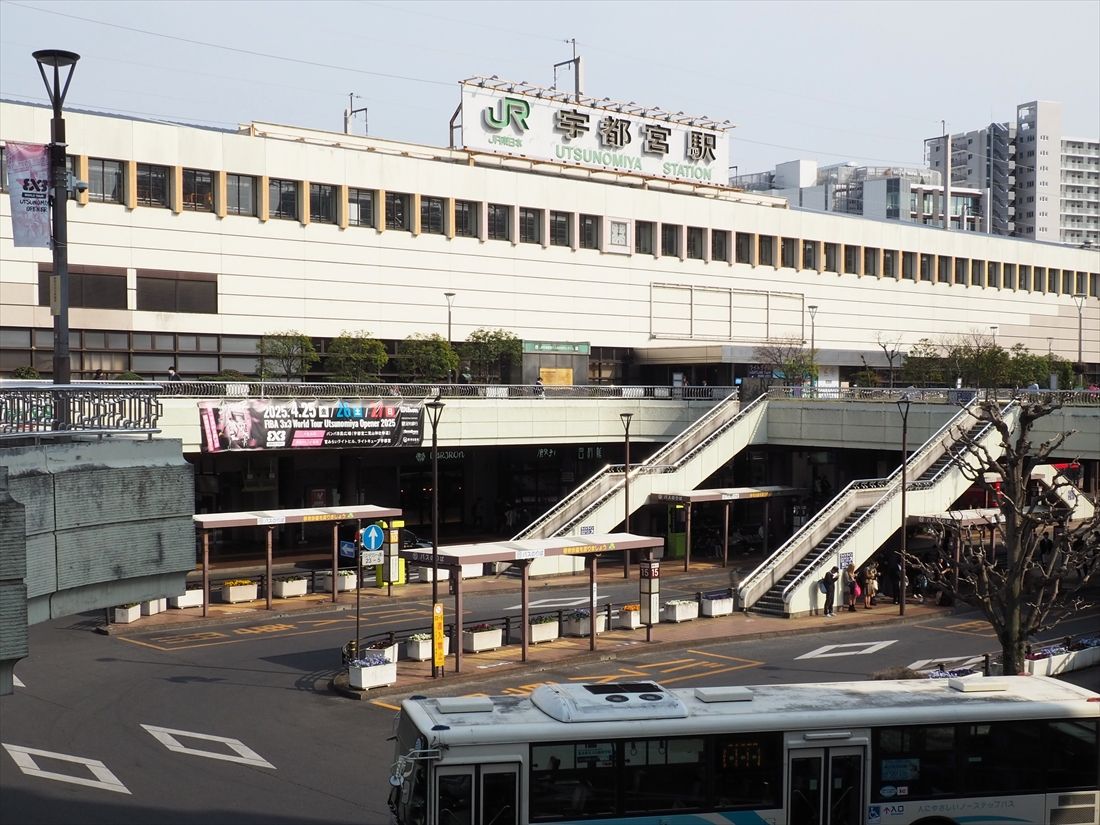 JR宇都宮駅の西口。ライトラインの停留場は高架になる予定だ（記者撮影）