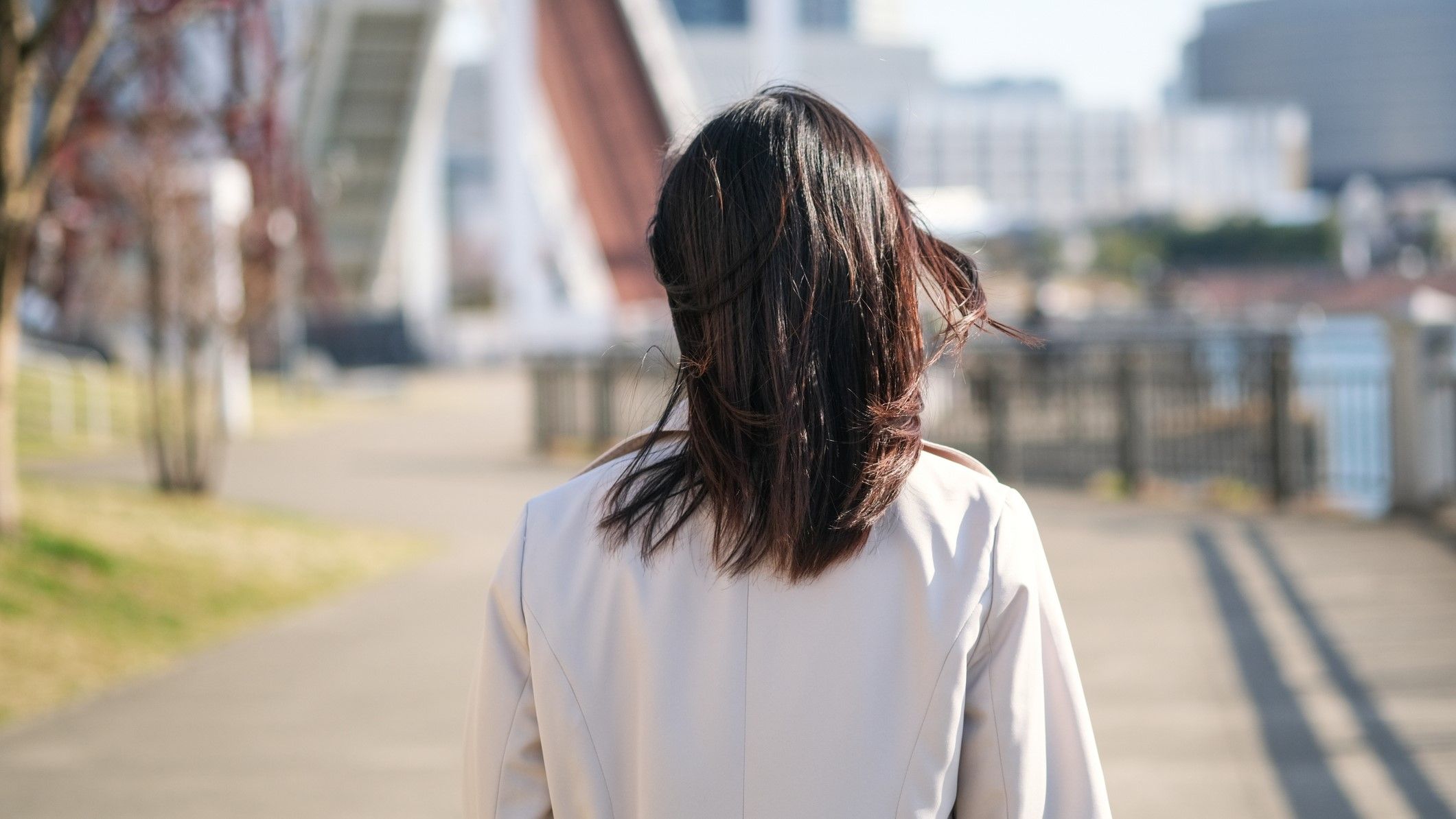 ｢奨学金880万円｣借りた女性が東京で選んだ仕事 東京に住んで気づく｢本当にしたかったこと｣ | 奨学金借りたら人生こうなった | 東洋経済オンライン