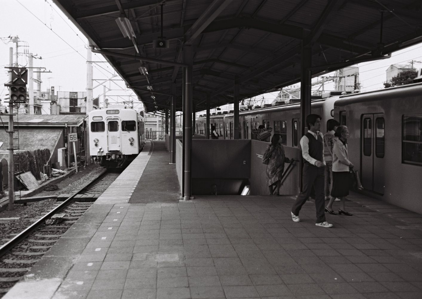 1979年11月当時の北池袋駅ホーム（写真：東武博物館）