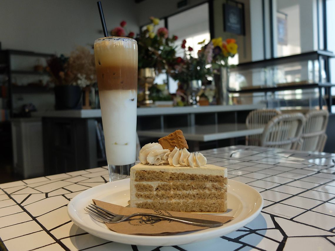 One River Side珈琲＆スイーツ