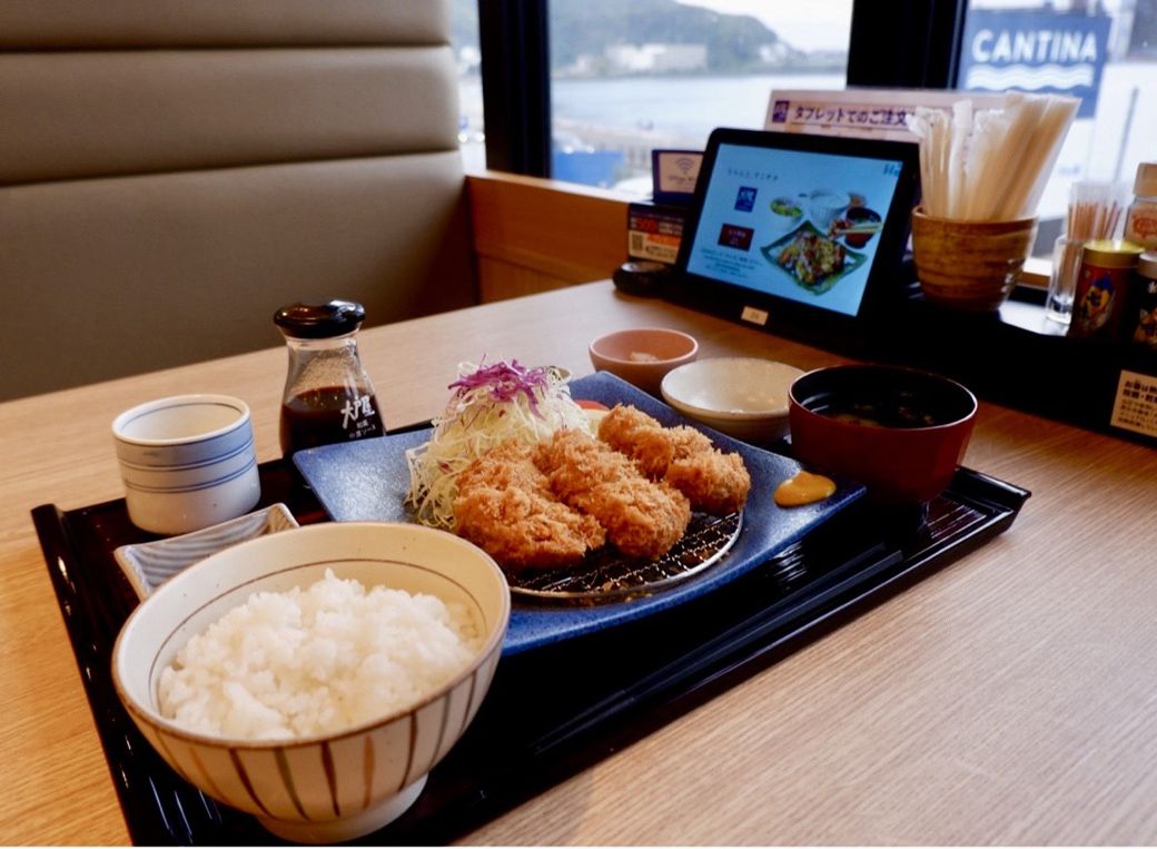 「湘南みやじ豚のヒレかつ御膳」はボリューム満点！（筆者撮影）