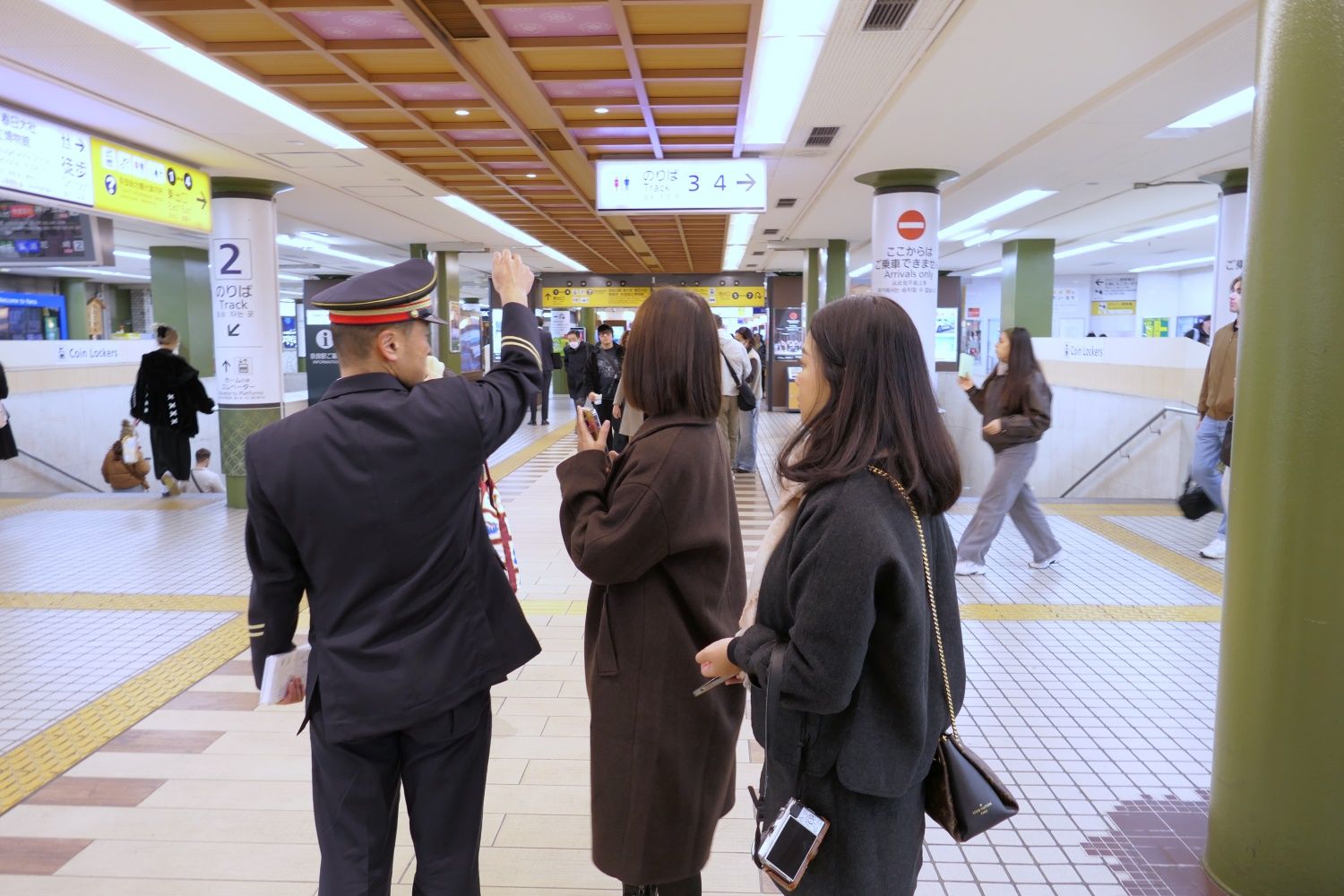 近鉄奈良駅　コンコース