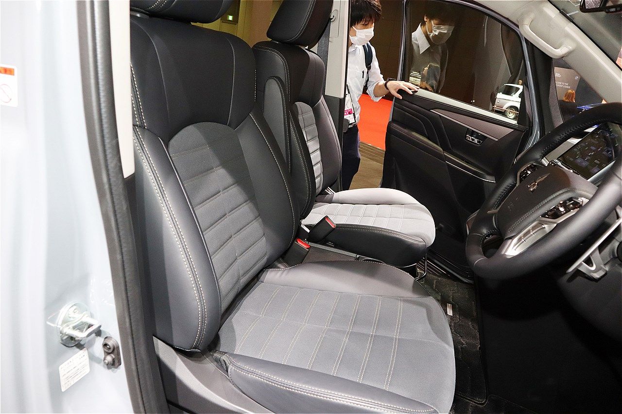 ジャパンモビリティショー2025に展示されていた三菱「デリカD:5」（筆者撮影）