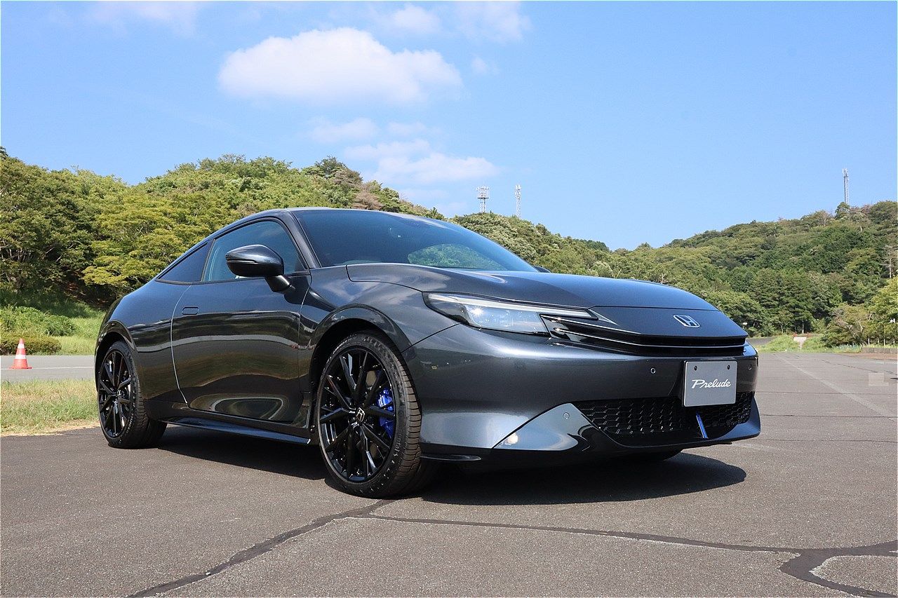 ホンダの新型「プレリュード」（筆者撮影）