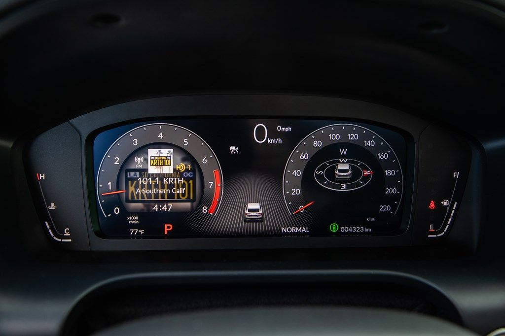 ホンダがアメリカで販売するアキュラブランドのコンパクトSUV「ADX」（写真：平野 陽）