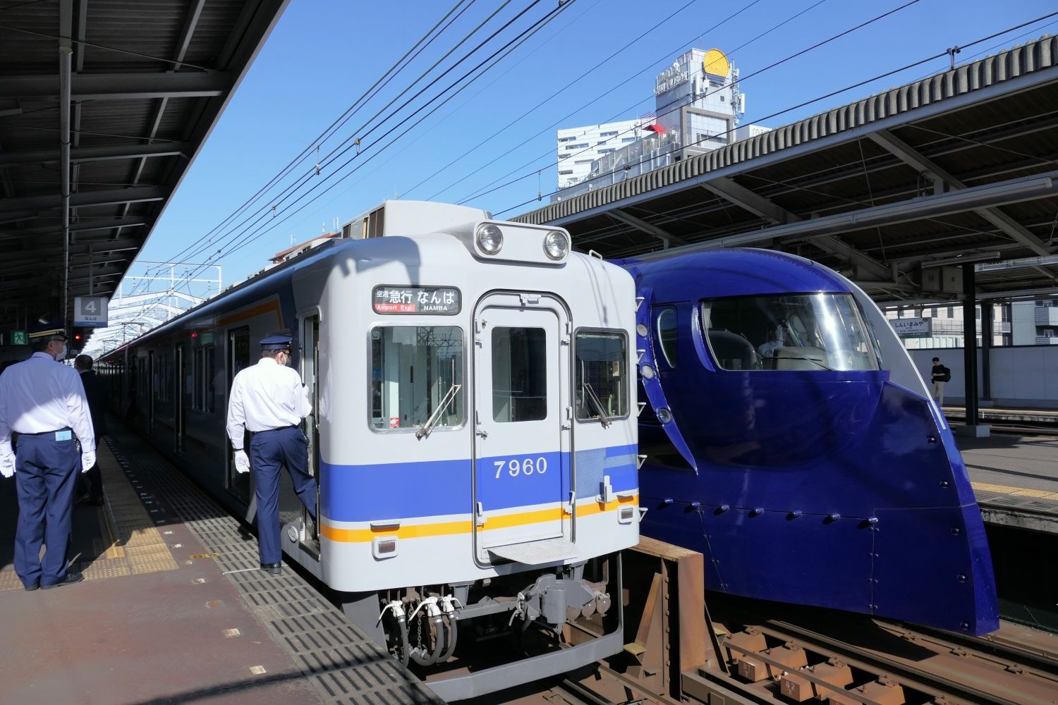 ラピートと空港急行