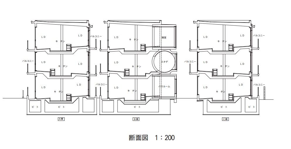 三鷹天命反転住宅の断面図（図：荒川修作＋マドリン・ギンズ東京事務所提供）