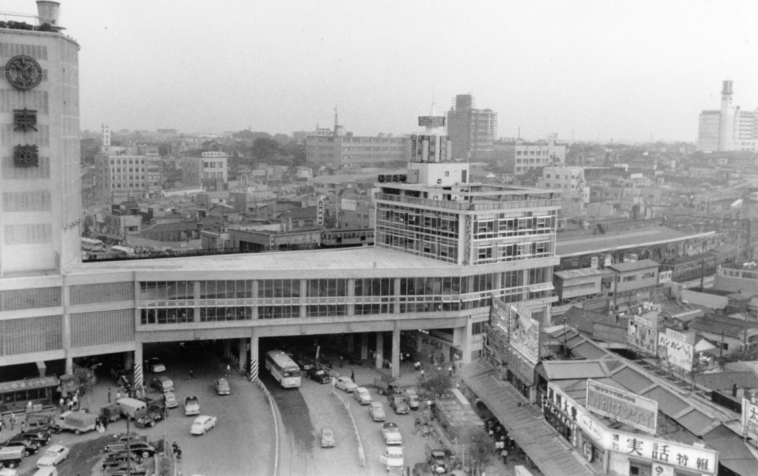 1960年当時の渋谷駅駅ビル全景（写真：京王電鉄）