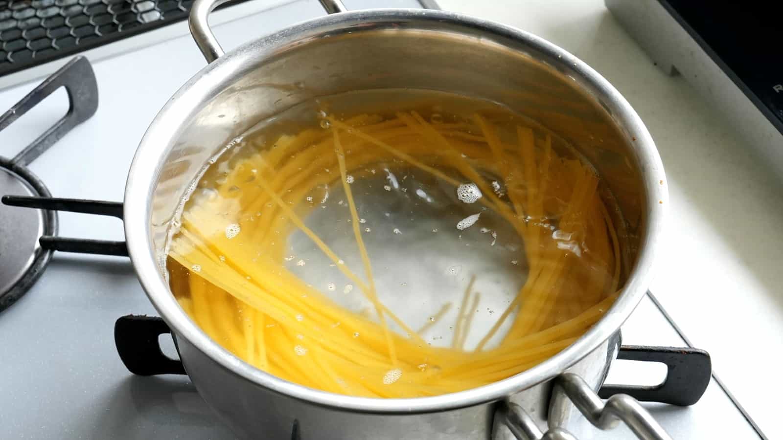 大きすぎない鍋