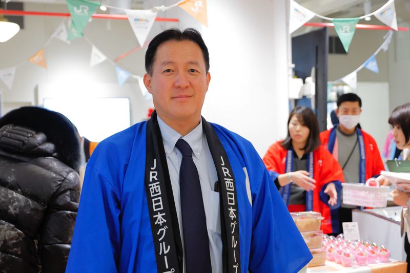 大阪開催となった本イベントを取りまとめたJR西日本地域共生部玉川裕章課長（筆者撮影）