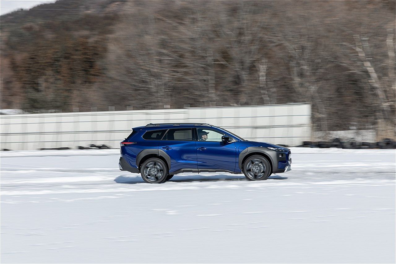 2026年4月上旬に正式発表予定、スバル新型BEV「トレイルシーカー」のプロトタイプ（写真：三木 宏章）