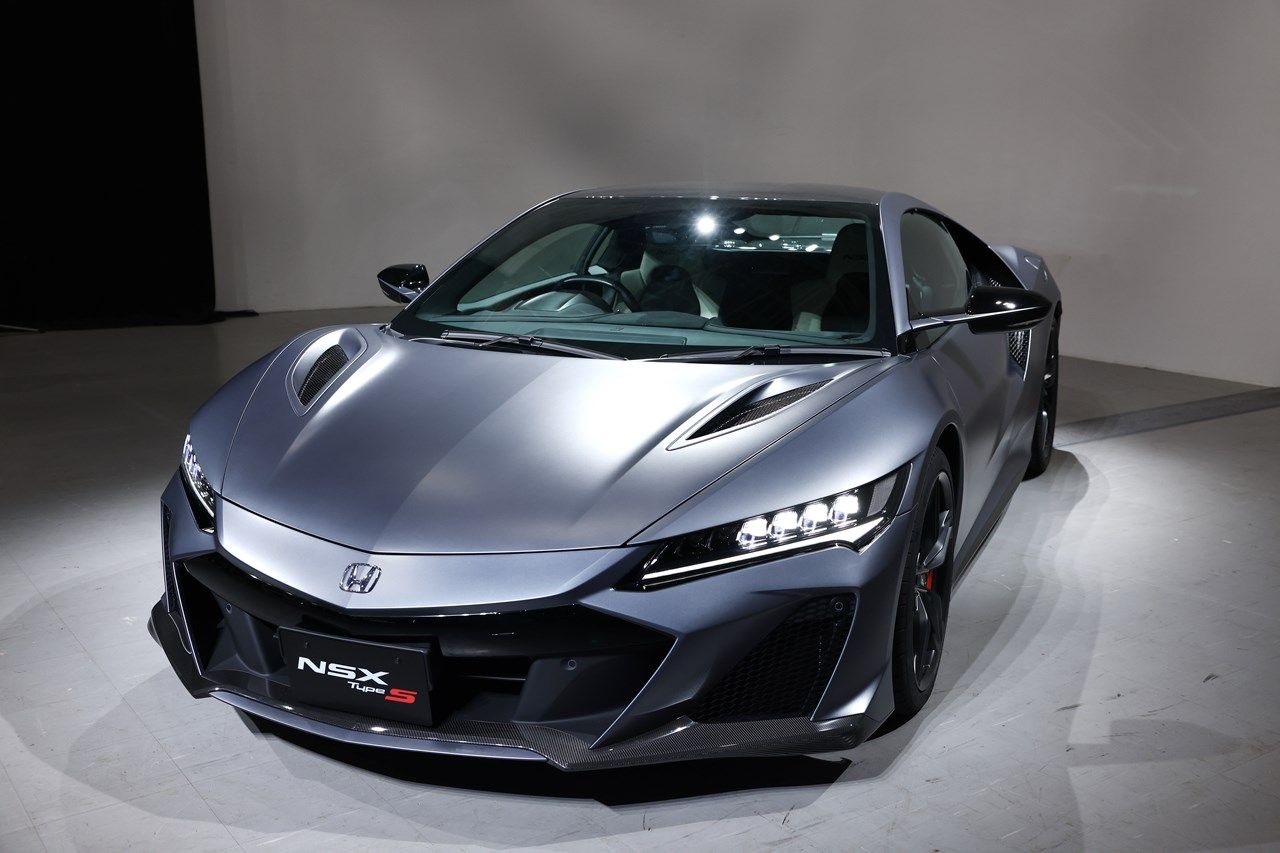 世界限定350台、日本では限定30台で販売されるホンダ「NSX タイプS」（撮影：尾形文繁）