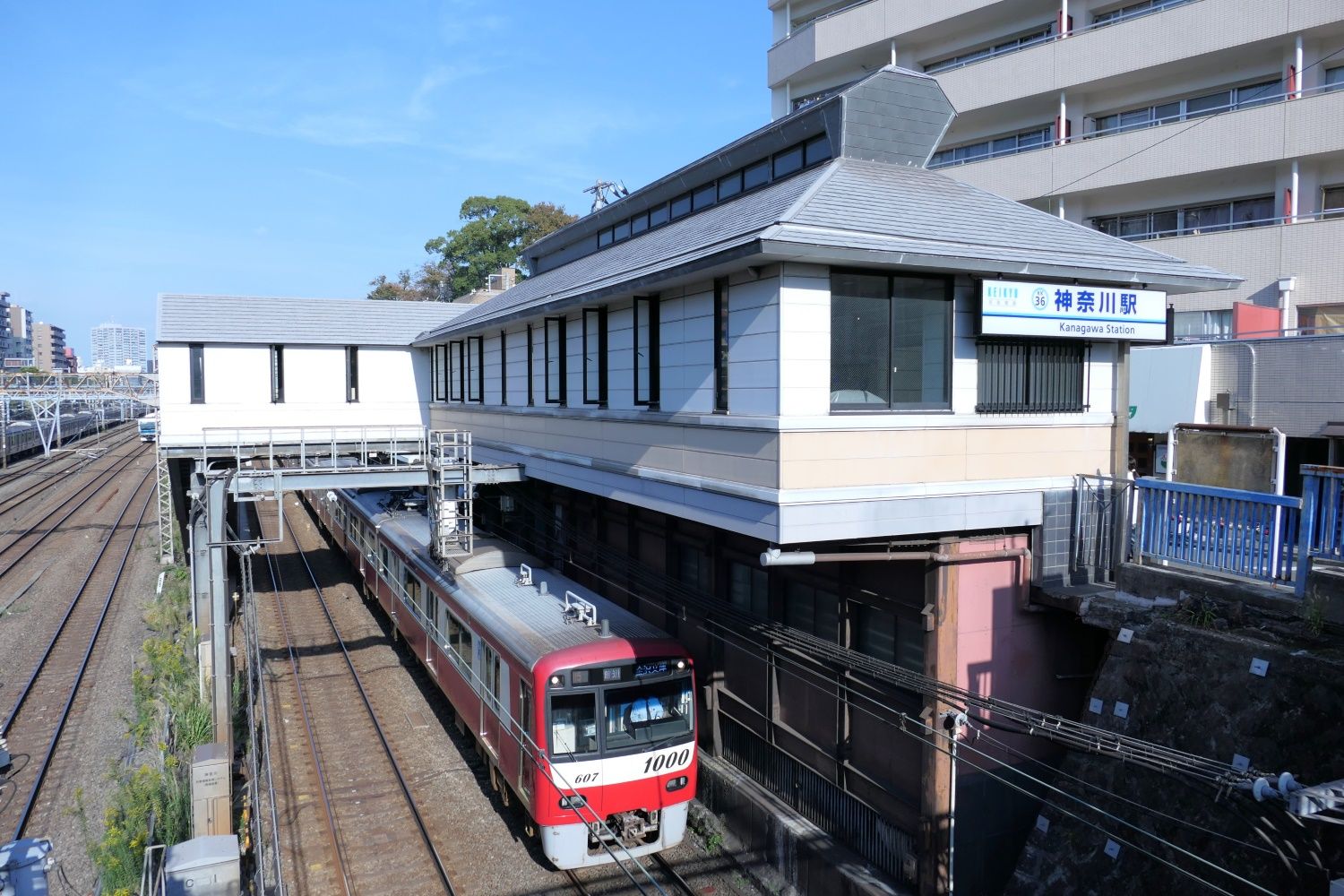 神奈川駅