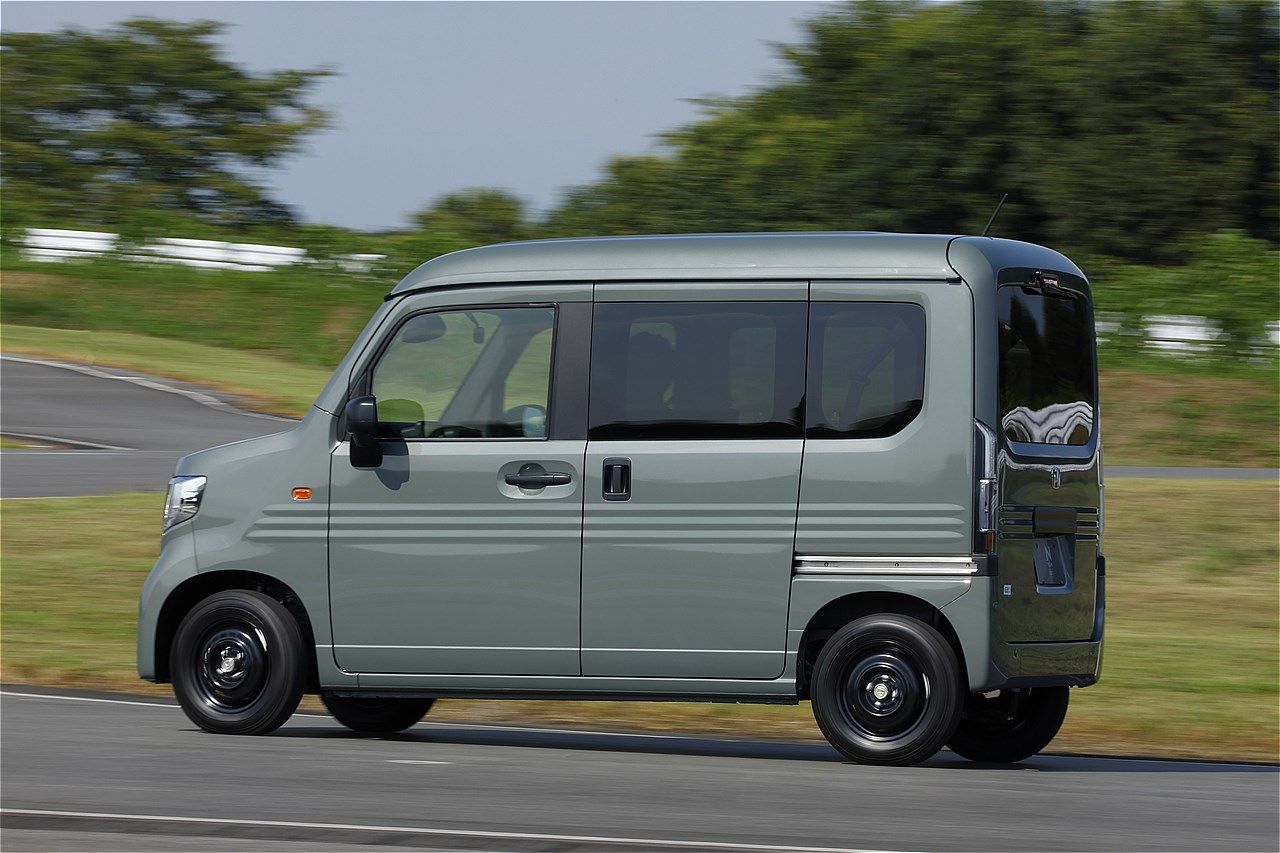 ホンダ「N-VAN e:」のディテールなど（写真：本田技研工業）