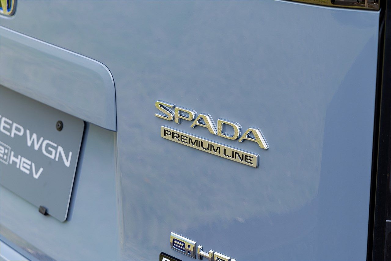 ホンダ「ステップワゴン e：HEV スパーダ  プレミアムライン ブラック エディション」（写真：三木 宏章）