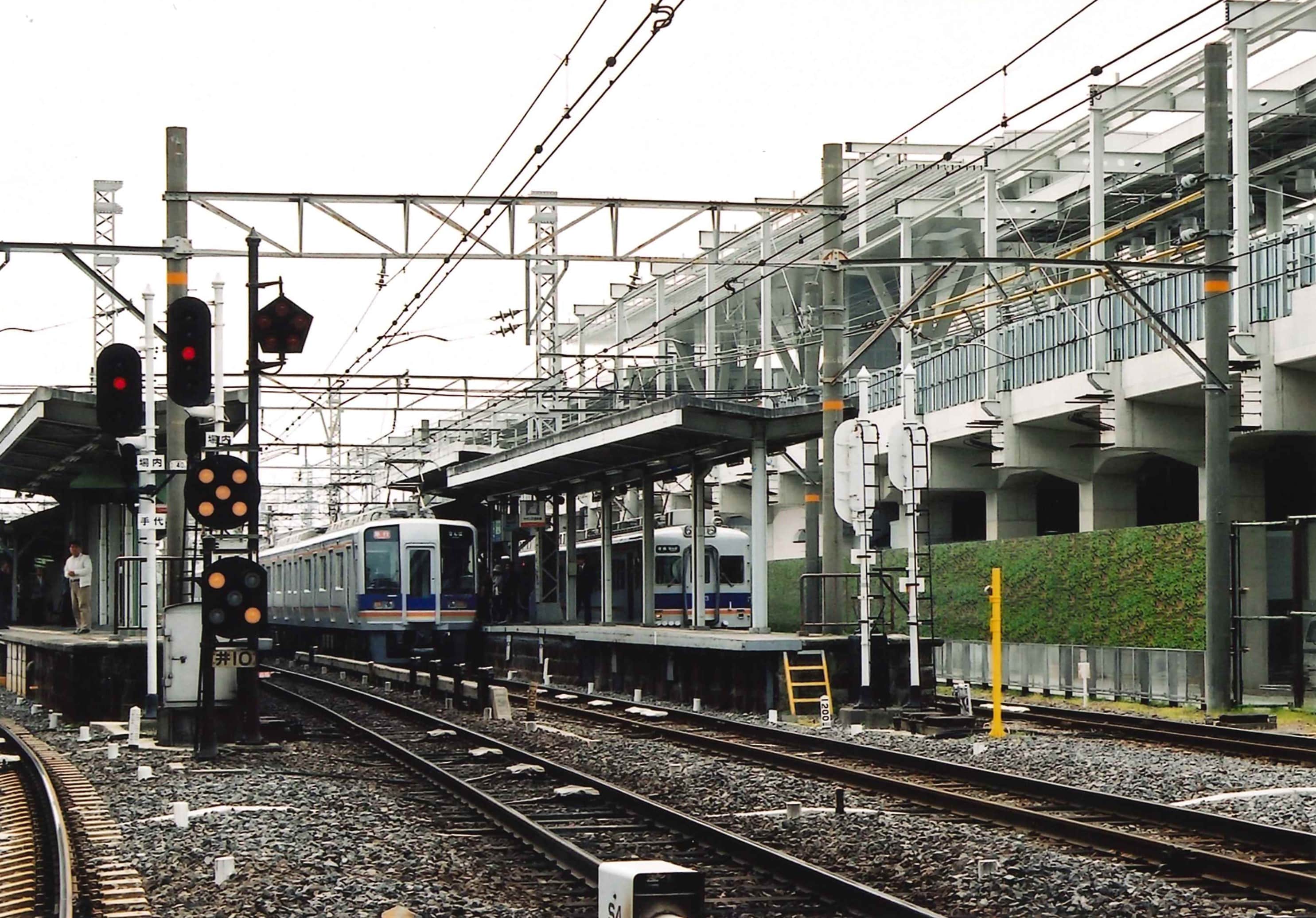 かつての泉佐野駅（写真：南海電鉄）