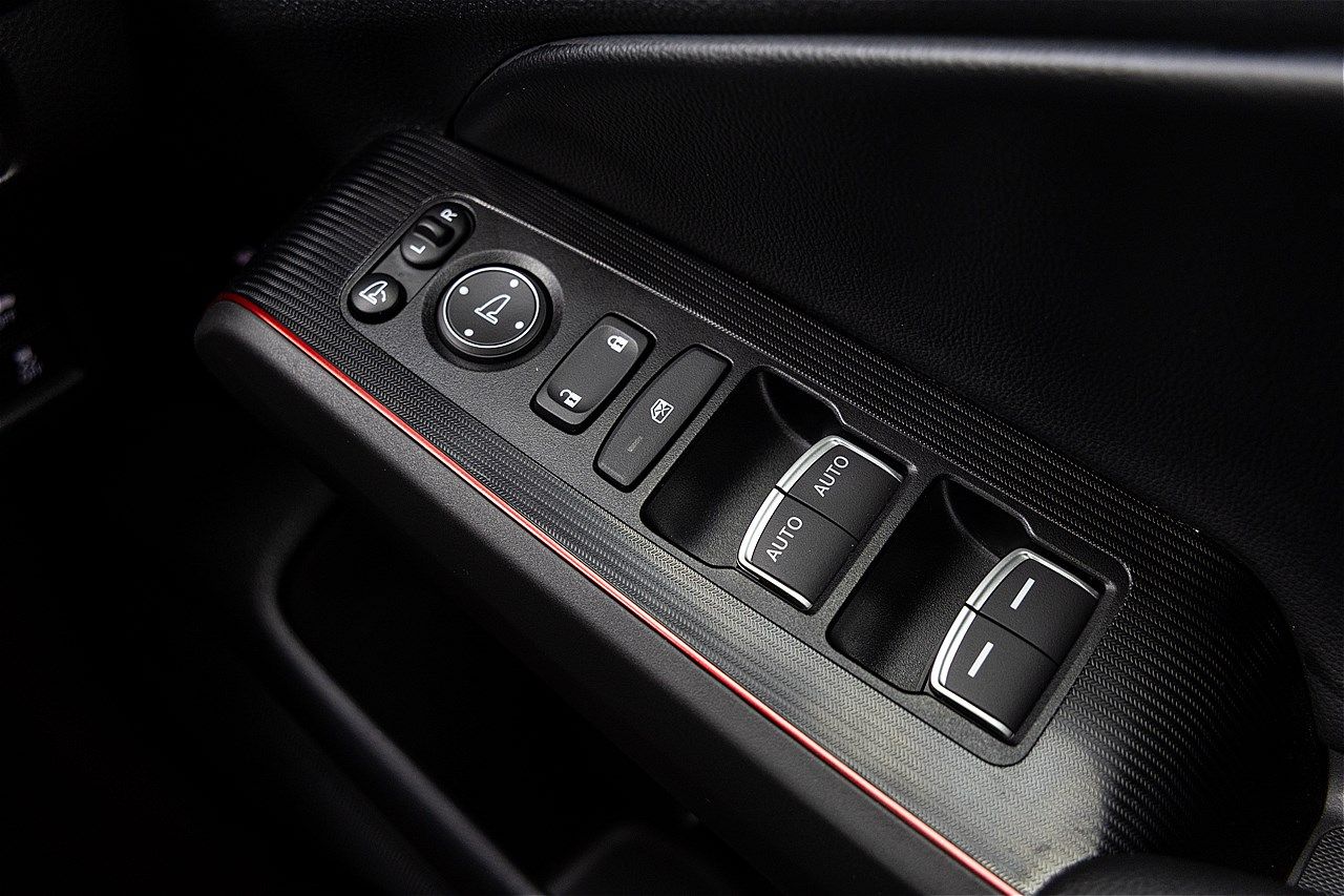 タイで試乗したホンダ「シビック e:HEV RS」（写真：筆者撮影）