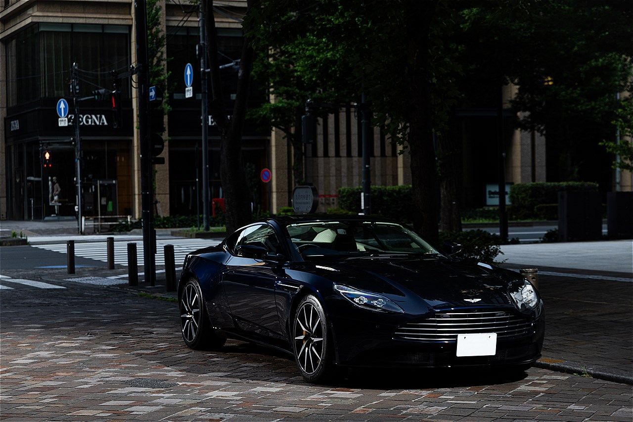アストンマーティン「DB11」（写真：三木 宏章）