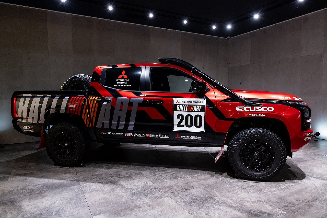 アジアンクロスカントリーラリー2025を前に行われたチーム三菱ラリーアートの壮行会（写真：三木 宏章）