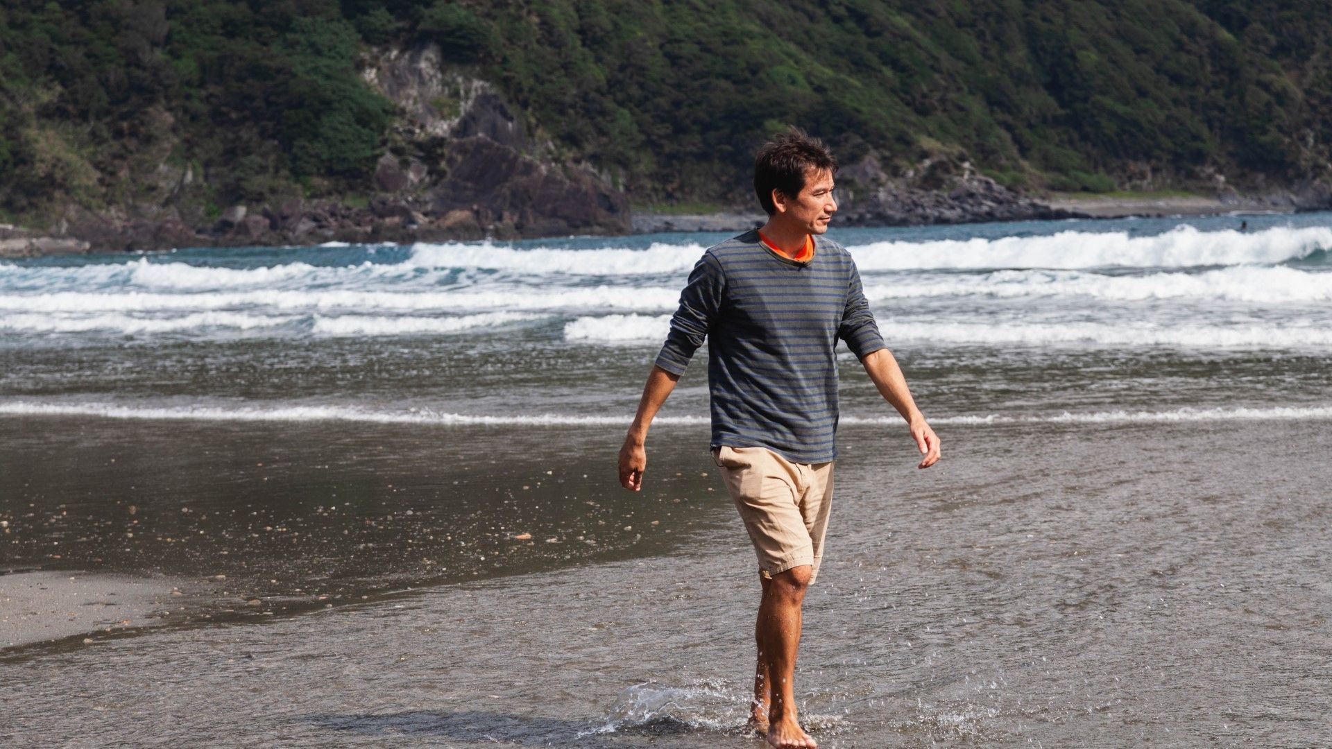 奄美過疎地に住む仏男性が日本人に伝えたい危機 きれいな海と住民の暮らしをめぐる複雑な事情 | 街･住まい | 東洋経済オンライン