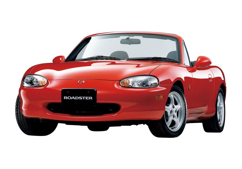マツダの2代目「ロードスター」（写真：マツダ）