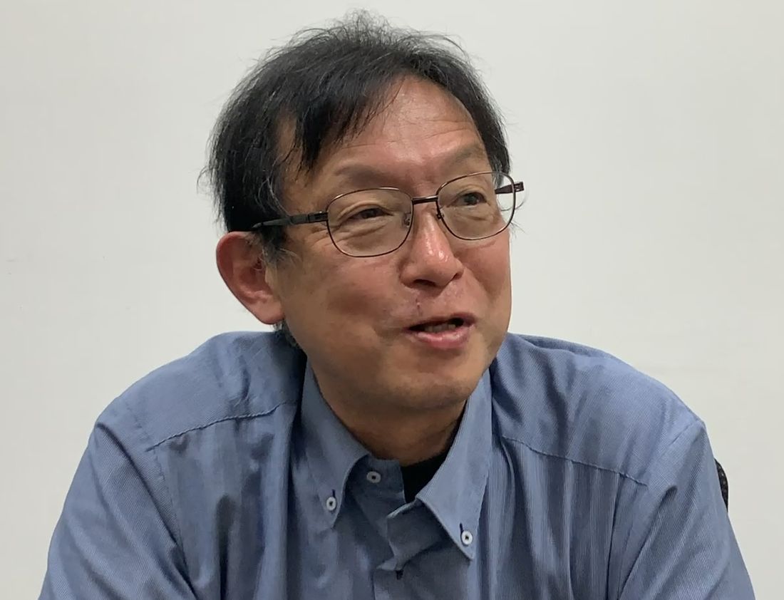 くしびき・もとお／青森大学教授､地域ジャーナリスト､専門地域調査士。1962年青森市生まれ。東奥日報記者を経て2013年より現職。東北大学大学院理学研究科、弘前大学大学院地域社会研究科修了。整備新幹線をテーマに研究活動を行う（記者撮影）