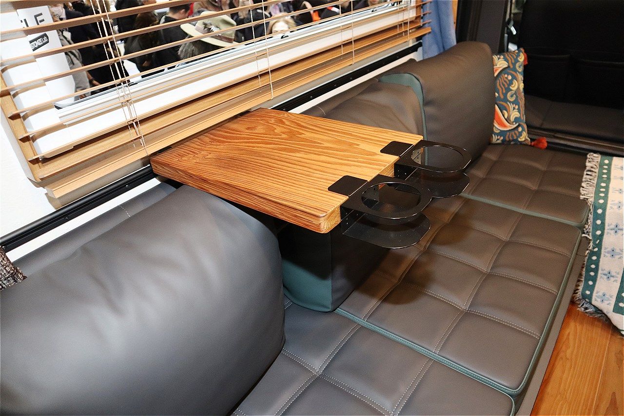 NTBの新作キャンピングカー「ジオローム」（写真：筆者撮影）