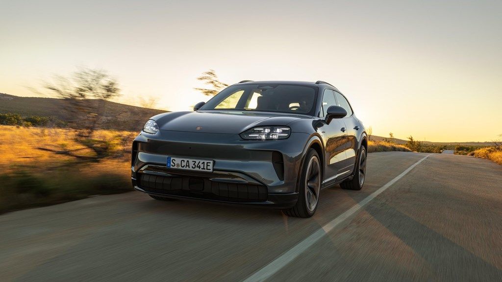 ポルシェの新型EV「カイエン・エレクトリック」（写真：Porsche AG）