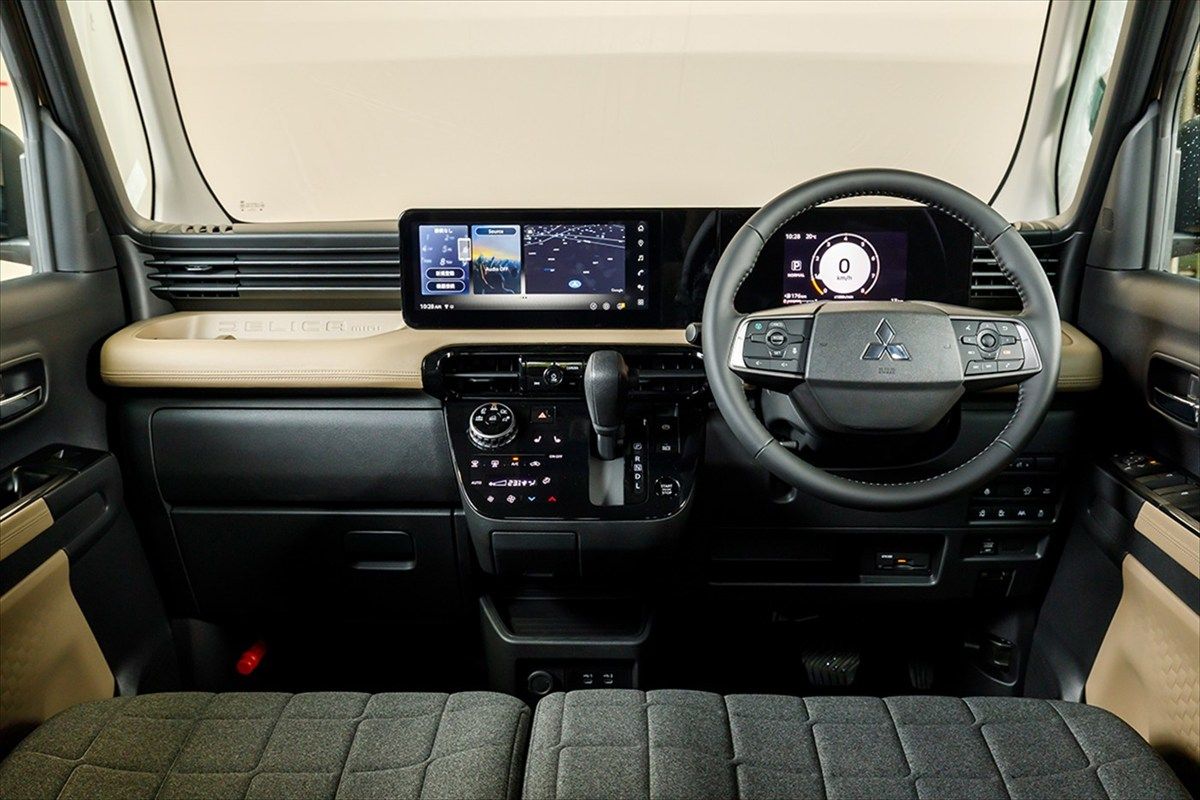 三菱 デリカミニ（写真：三菱自動車工業）