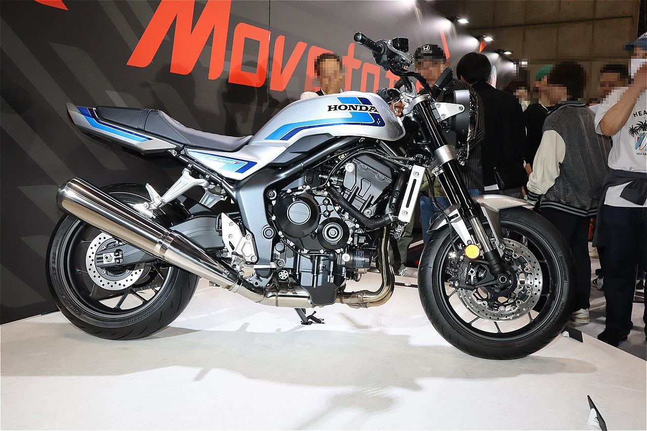 第52回 東京モーターサイクルショーに展示されたホンダ「CB1000Fコンセプト」(筆者撮影）