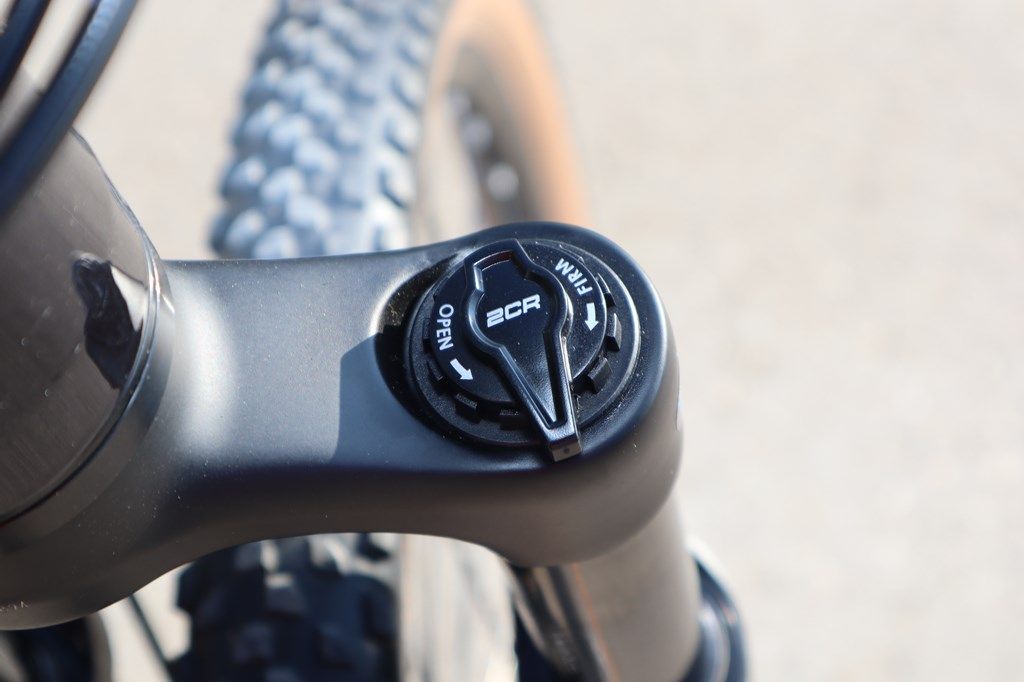 ヤマハの新型スポーツ電動アシスト自転車「クロスコアRV」（写真：筆者撮影）