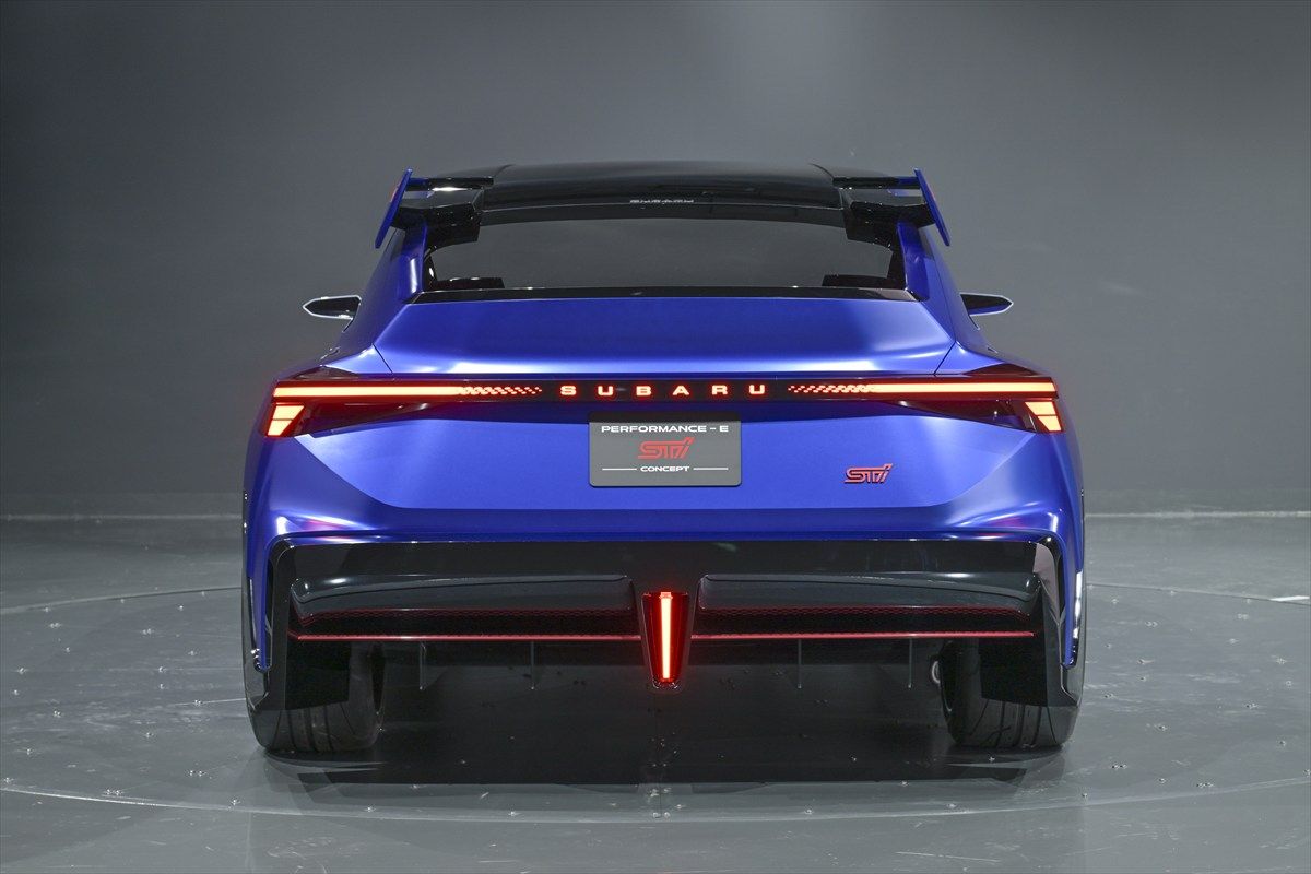 パフォーマンスE STIコンセプト（写真：SUBARU）