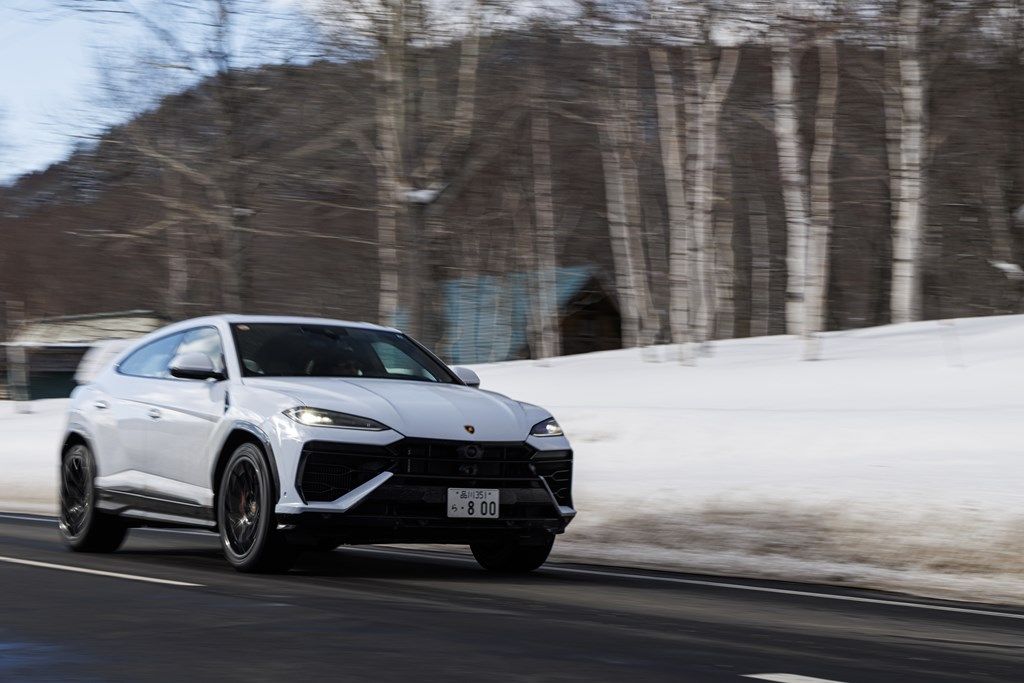 ランボルギーニ「ウルスSE」（写真：Lamborghini）