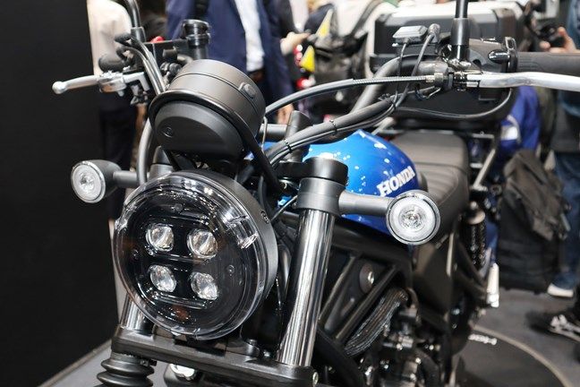 ホンダの新型CL500（筆者撮影）